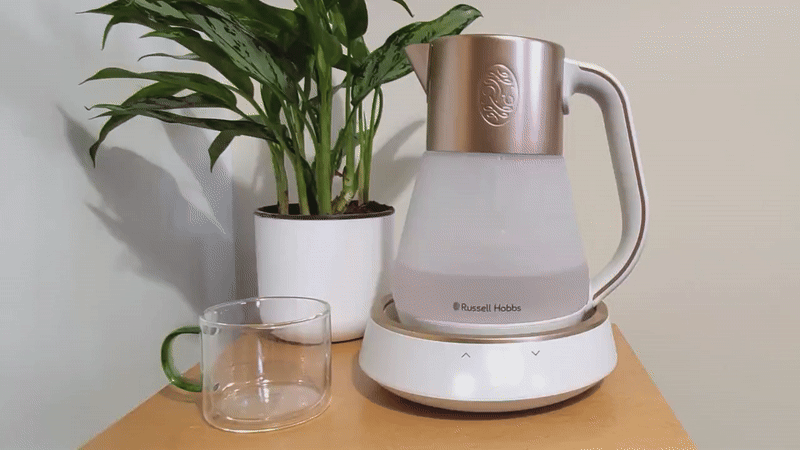 The color-changing Russell Hobbs Calm Kettle is giving me a moment of peace in the morning, and it's perfect for Christmas