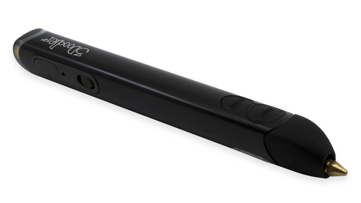Best 3D pen; 3Doodler Create+; a black 3D pen