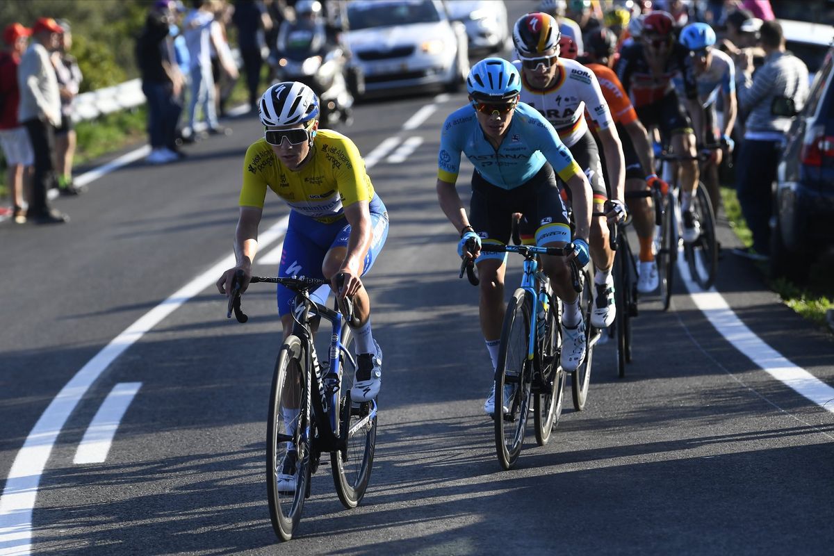 Remco Evenepoel leads Lopez on the climb