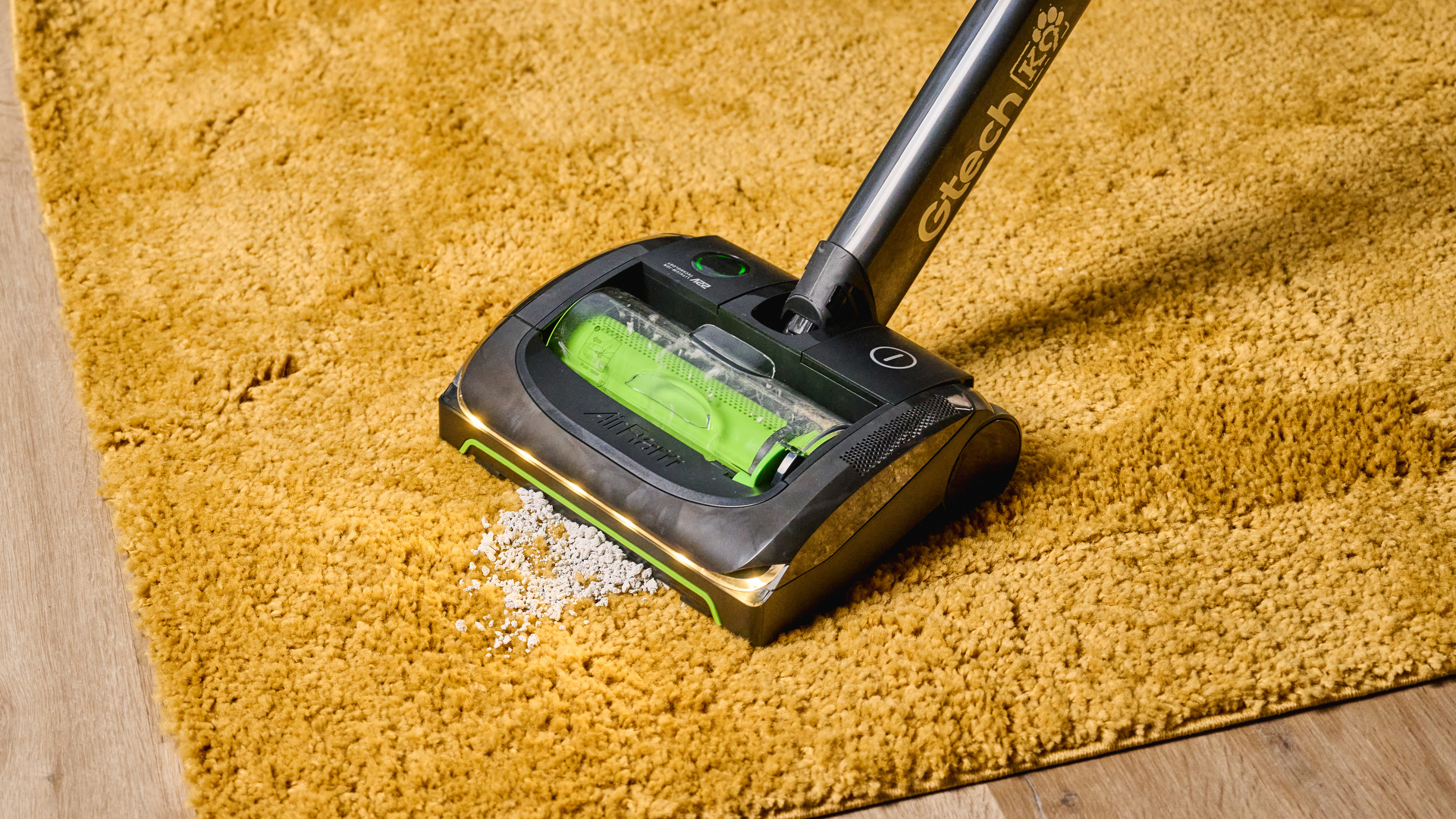 GTech AirRAM 2 K9 cleaning carpet