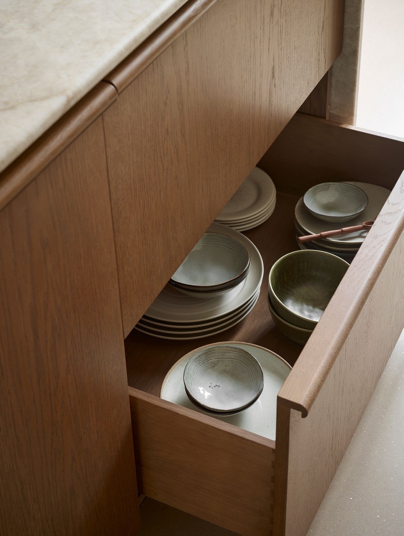 LES12.kitchentrend3.5_makers_ondara_drawer_credit_mary_wadsworth