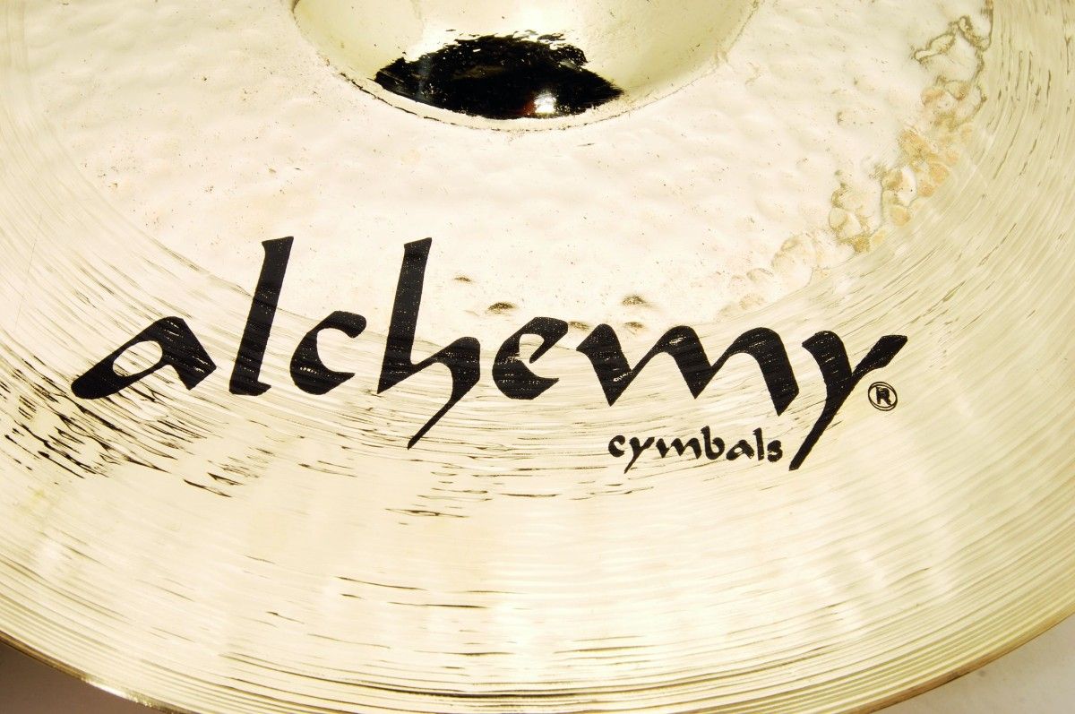The cymbals look great with their brilliant hammered finishes