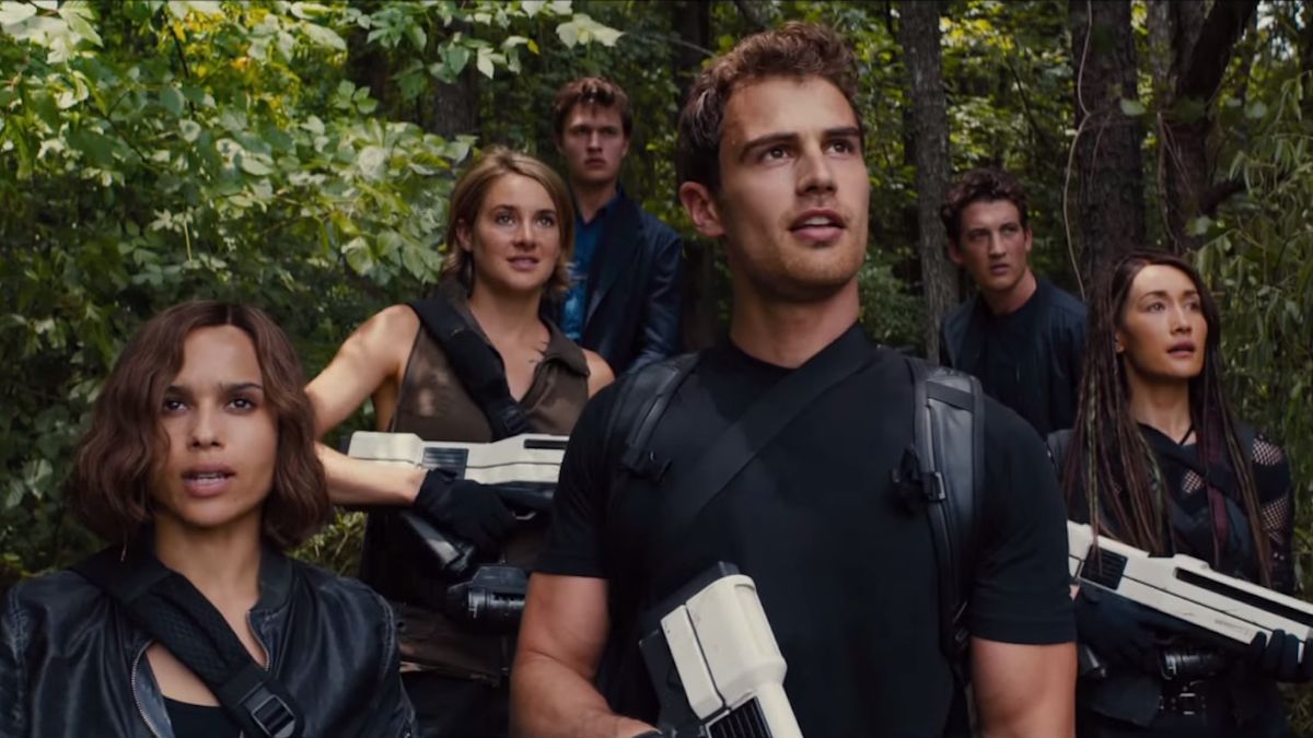 Danger lurks beyond the wall in Allegiant teaser trailer | GamesRadar+