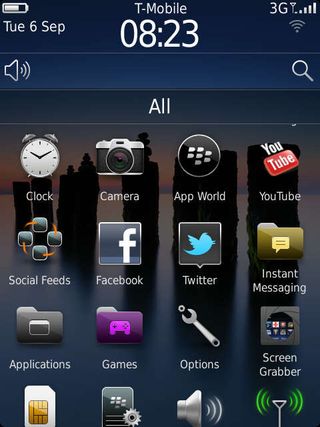 BlackBerry torch 9810 review