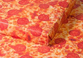 Gift Coutoure pizza wrapping paper