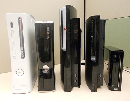 Gallery: New Xbox 360 arrives even smaller and glossier than we ...