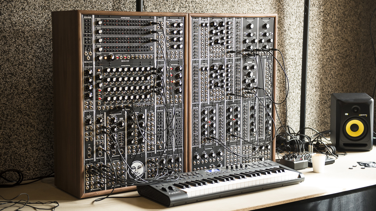 Moon modular