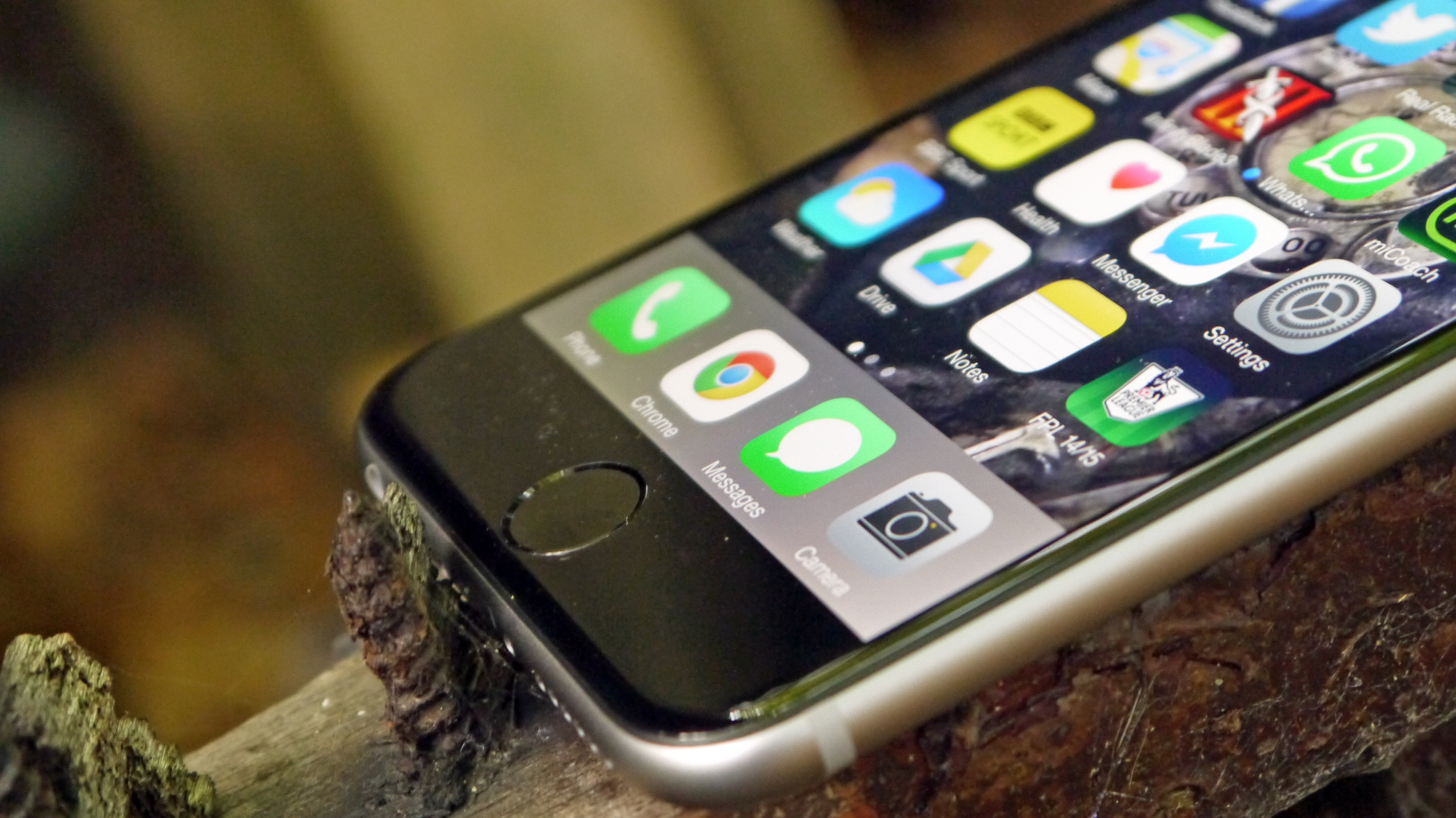 New Jailbreak Cracks Almost Every iPhone in Circulation, Reportedly Safe