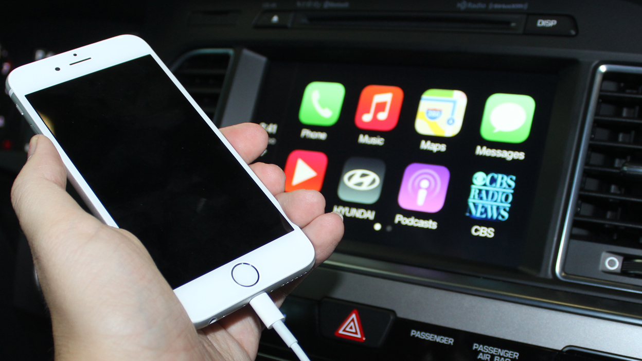 Apple CarPlay