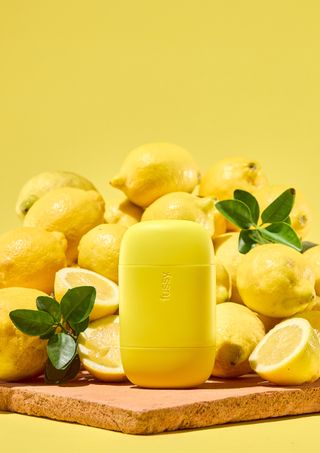 An image of the Sicilian Lemon Fussy case