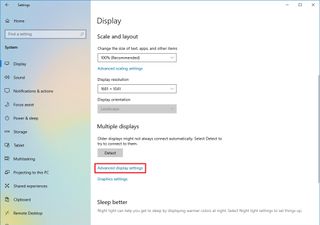 Display settings with Advanced display settings option