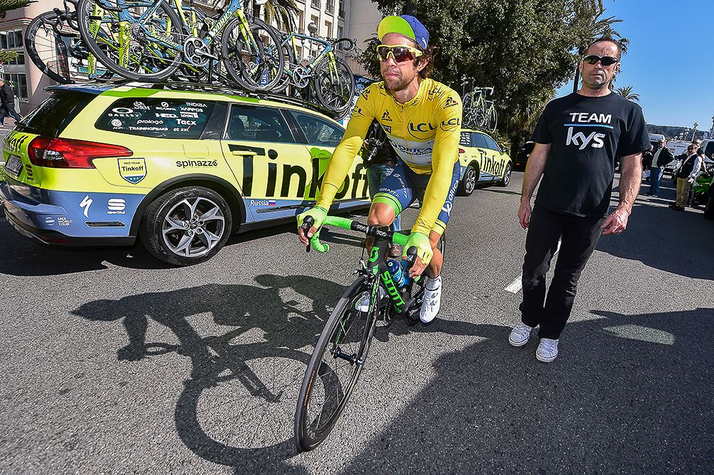 Michael Matthews in yellow before stage 6 started.