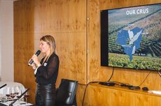 Decanter-Fine-Wine-Experience-at-The-Landmark-London-2022---Nic-Crilly-Hargrave-Valentina-Abbona-Marchesi-di-Barolo