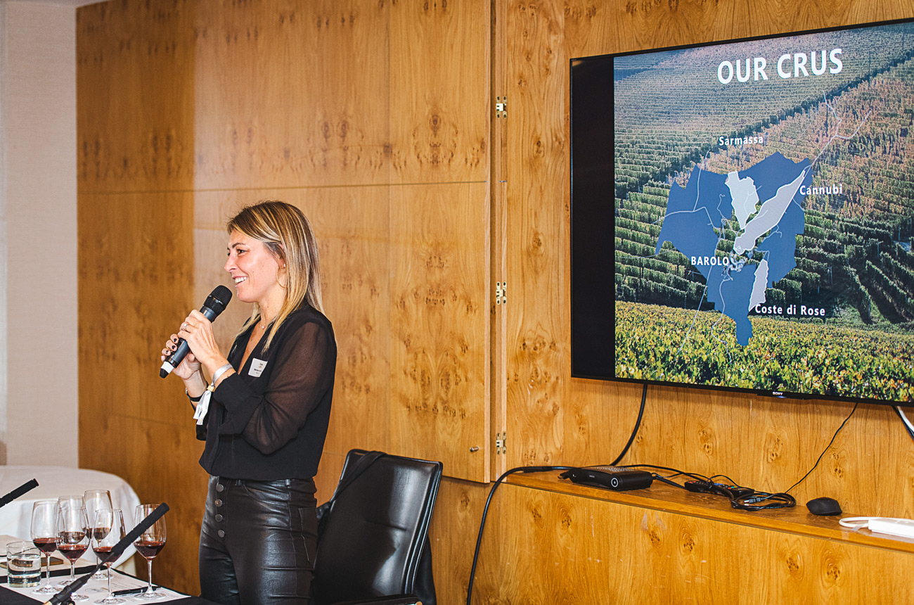 Decanter-Fine-Wine-Experience-at-The-Landmark-London-2022---Nic-Crilly-Hargrave-Valentina-Abbona-Marchesi-di-Barolo