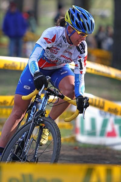 Katerina Nash capped an amazing USGP campaign with another win, despite difficulties in race.