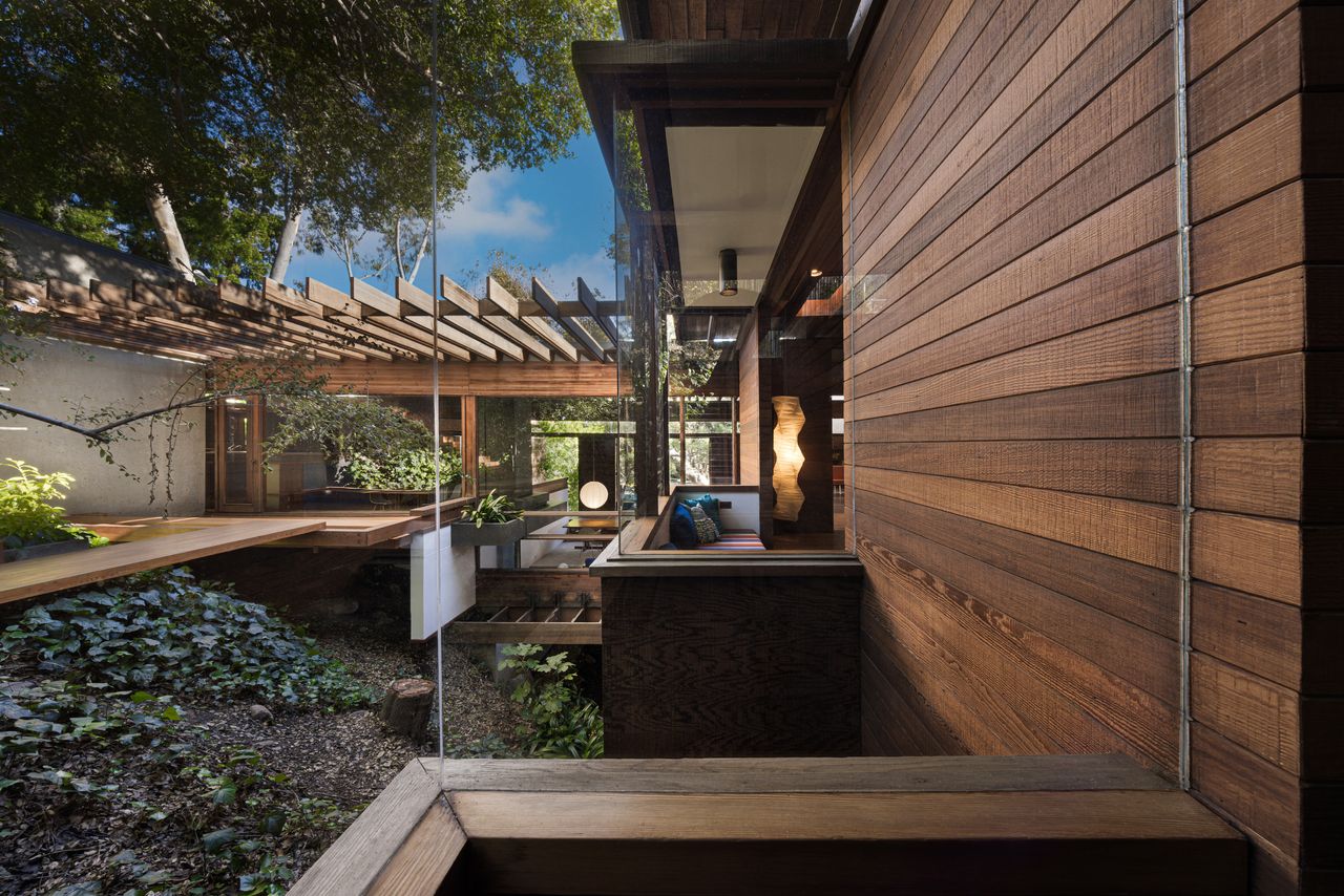 Exterior views of the Kappe House