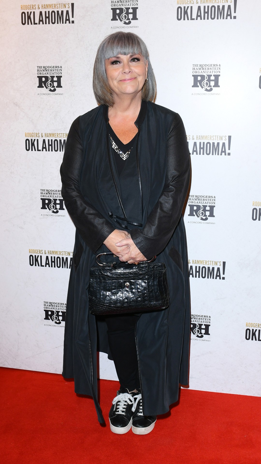 Dawn French rocks silver bob and sneakers on red carpet and looks fab ...