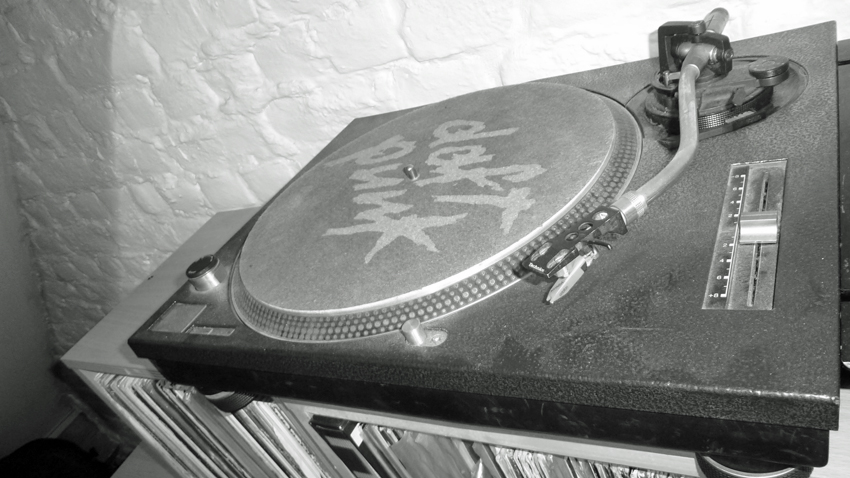The SL MK2 Technics turntable