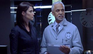 Cobie Smulders and Ron Glass on Agents of S.H.I.E.L.D. (2013)