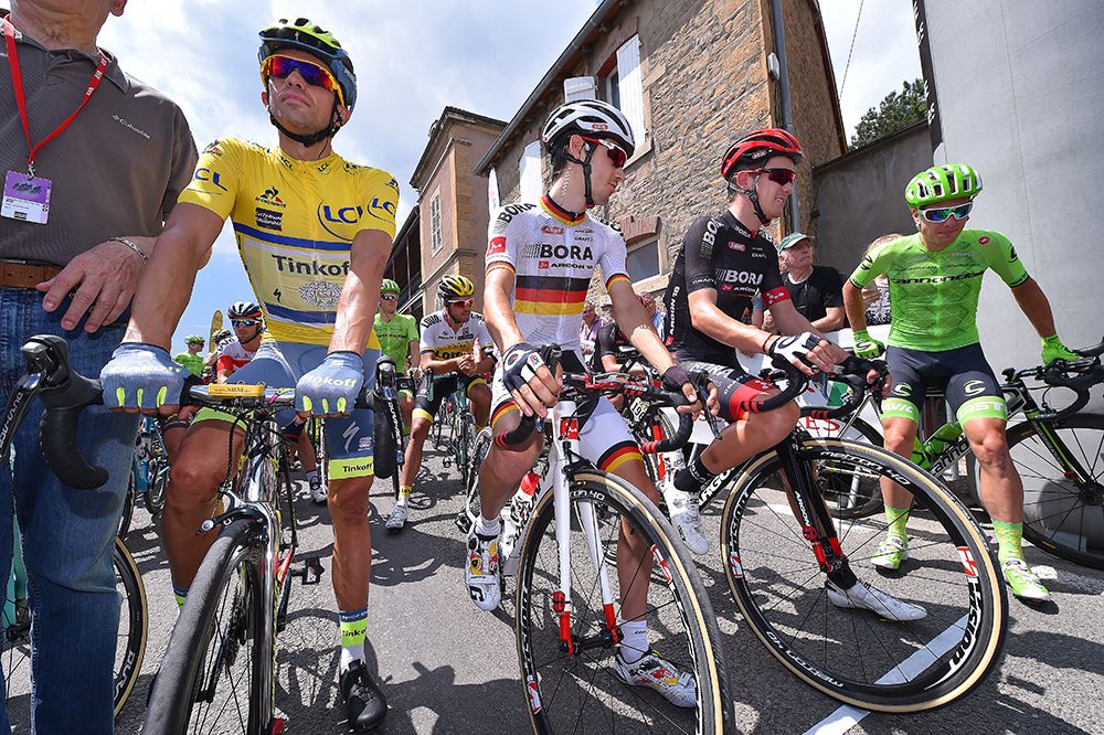 Jerseys on stage 2 of the Criterium du Dauphine