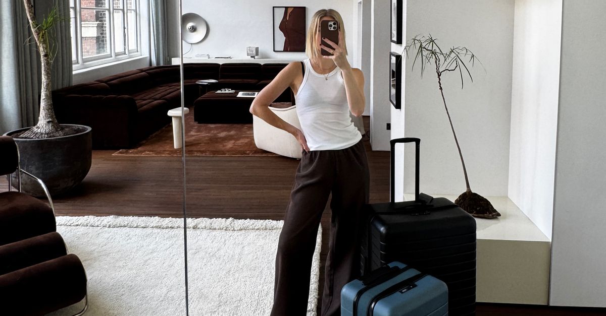 6 Trendy Vogue Staples I All the time Pack Once I’m Touring