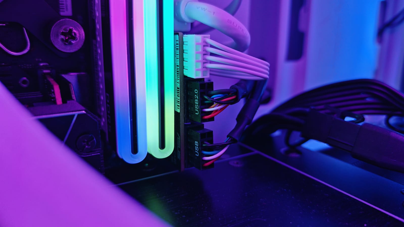 The USB hubs on a gaming PC&#039;s motherboard