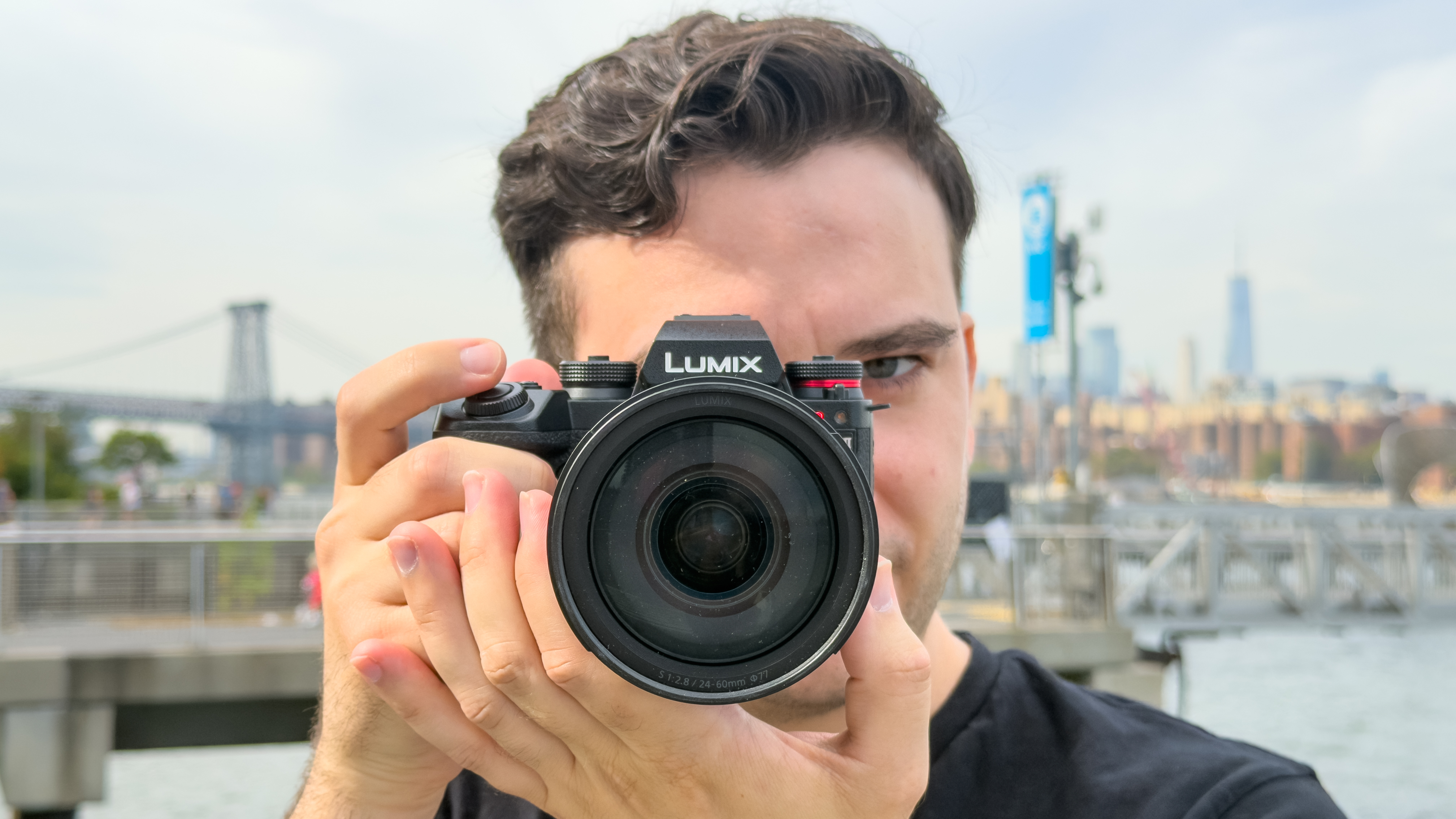 Panasonic Lumix S1R II - Hero 1