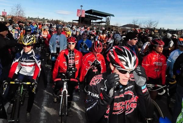 Elite Women's field totals 100 riders today.