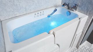 Jacuzzi walk-in tub review