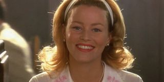 Elizabeth Banks - Catch Me If You Can