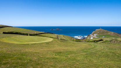 Cape Cornwall Club - Stay and Play - Hole 15