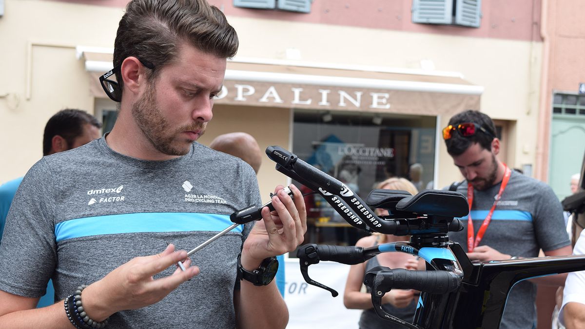 Several teams and riders were having to make multiple adjustments to their time trial setups ahead of the stage 3 team time trial