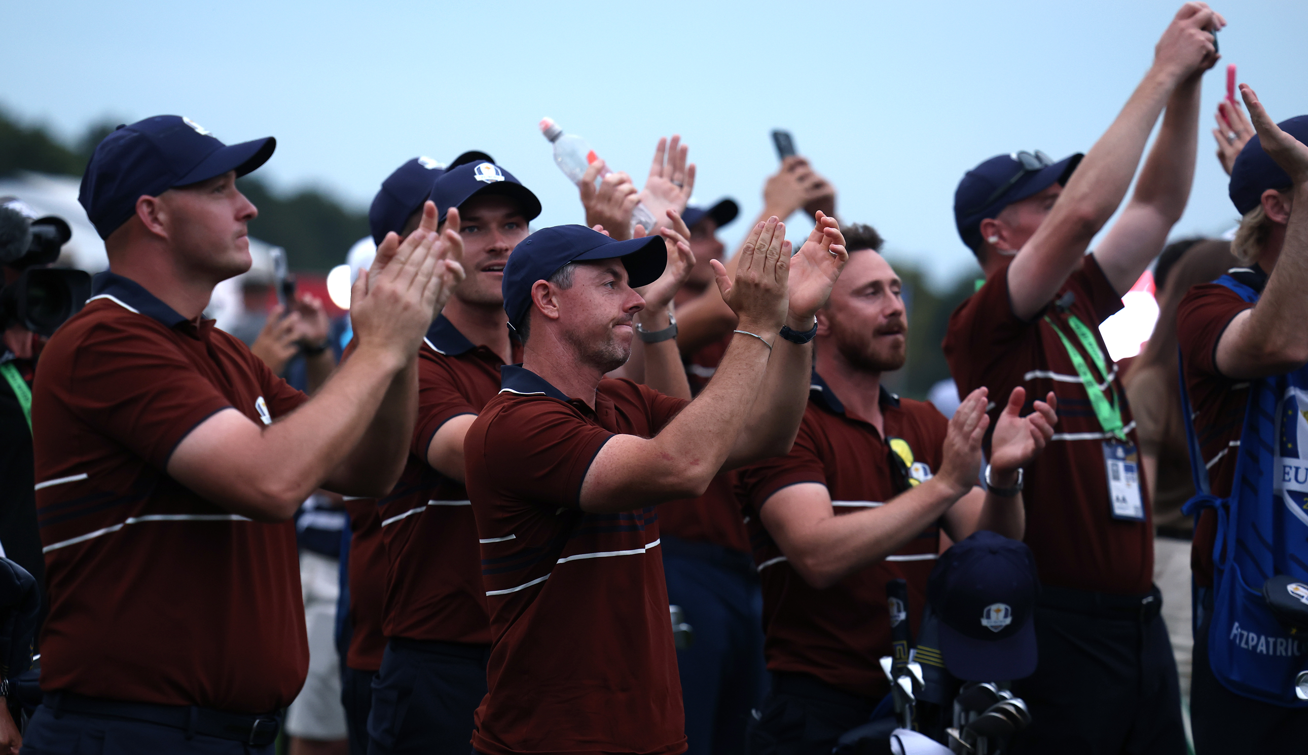 Team Europe clap fans