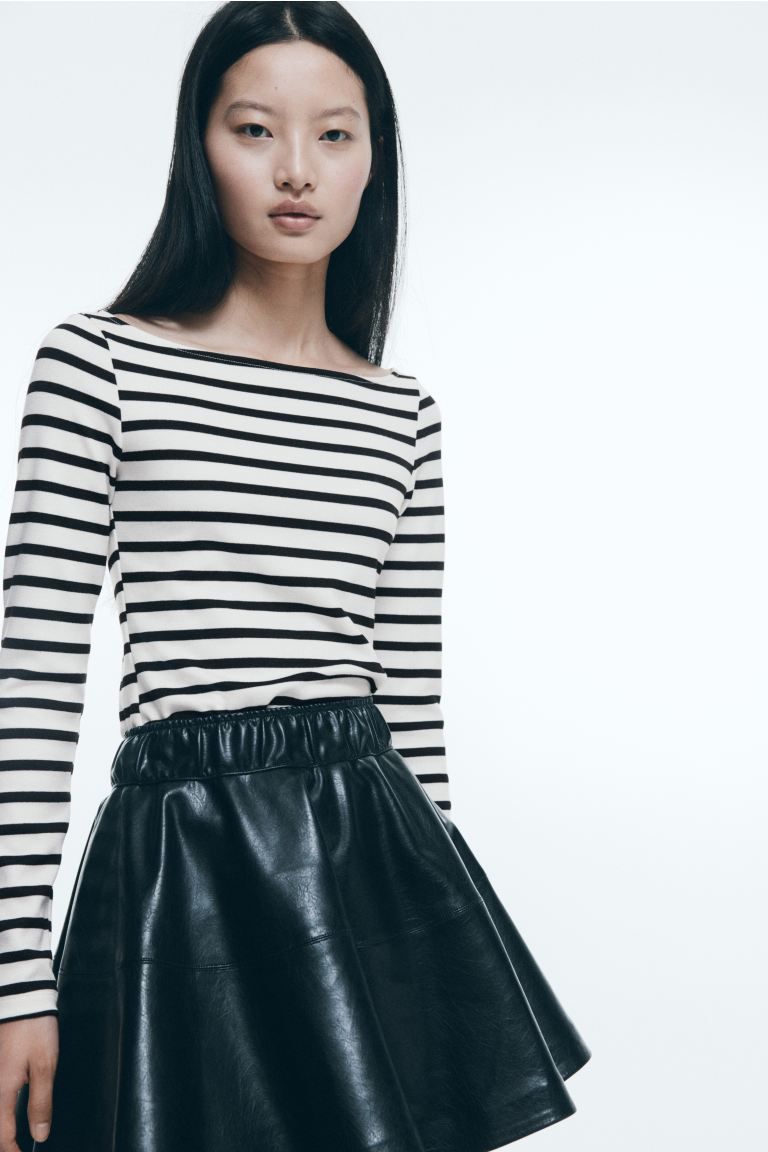 Boat-Neck Top