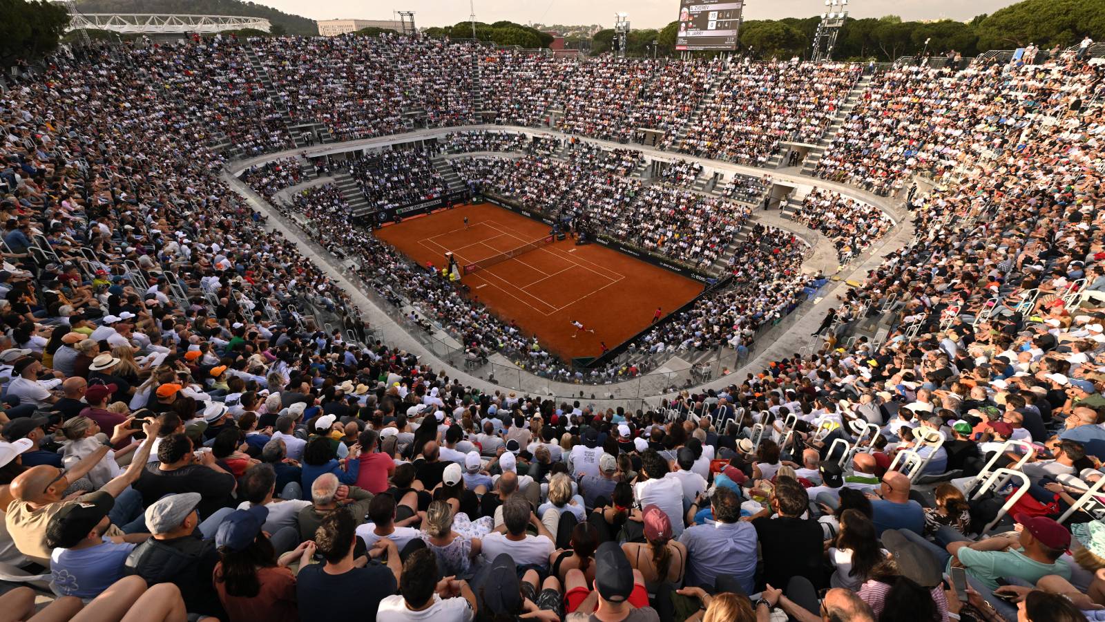 The Center Court of the Foro Italico, home of the Italian Open, during the 2025 Men&#039;s Singles final.