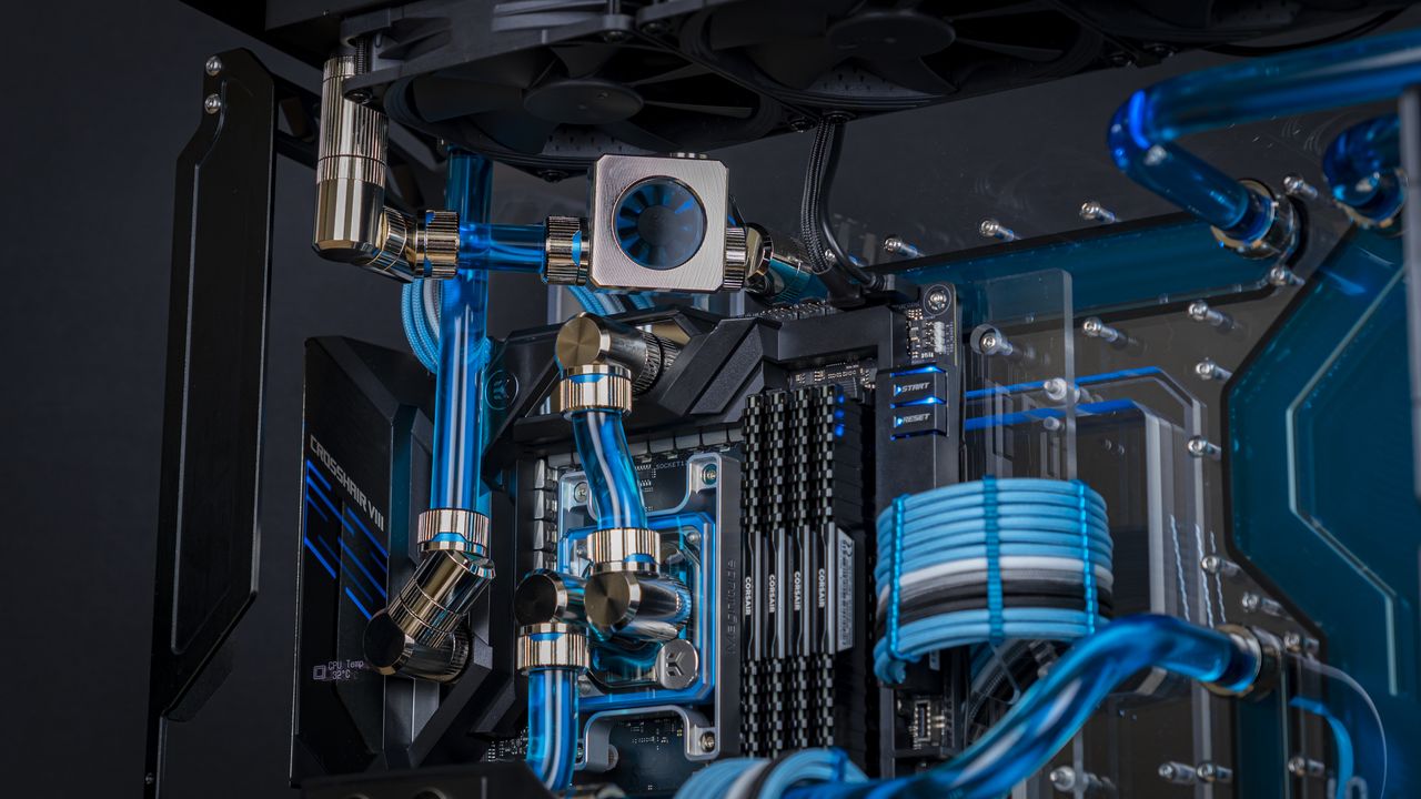 Blue Shift, Spectre III PC Build