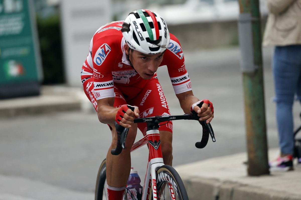 Simon Pellaud (Androni Giocattoli - Sidermec) leads the breakaway during stage 4 at the Giro d'Italia