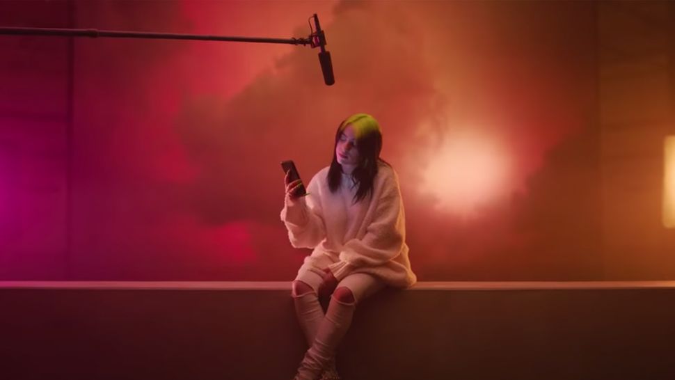 Billie Eilish Promotes Phone-positivity In New Ad (but We're Not 