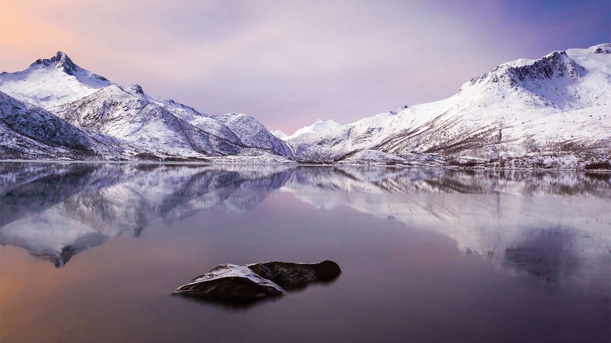 Stunning landscape using moonlight