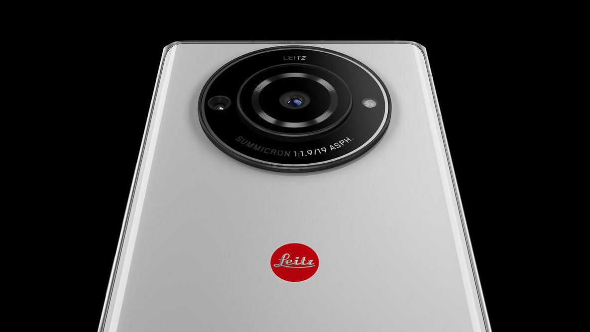 The Leica Leitz Phone 2 camera