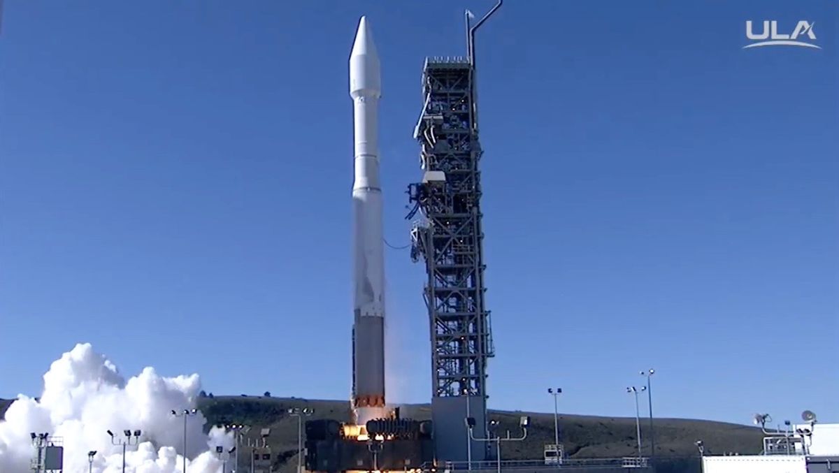 New American Spy Satellite Launches On Classified Mission | Live Science