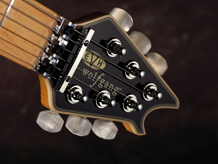 The new headstock design sports a set of EVH-branded Gotoh tuners