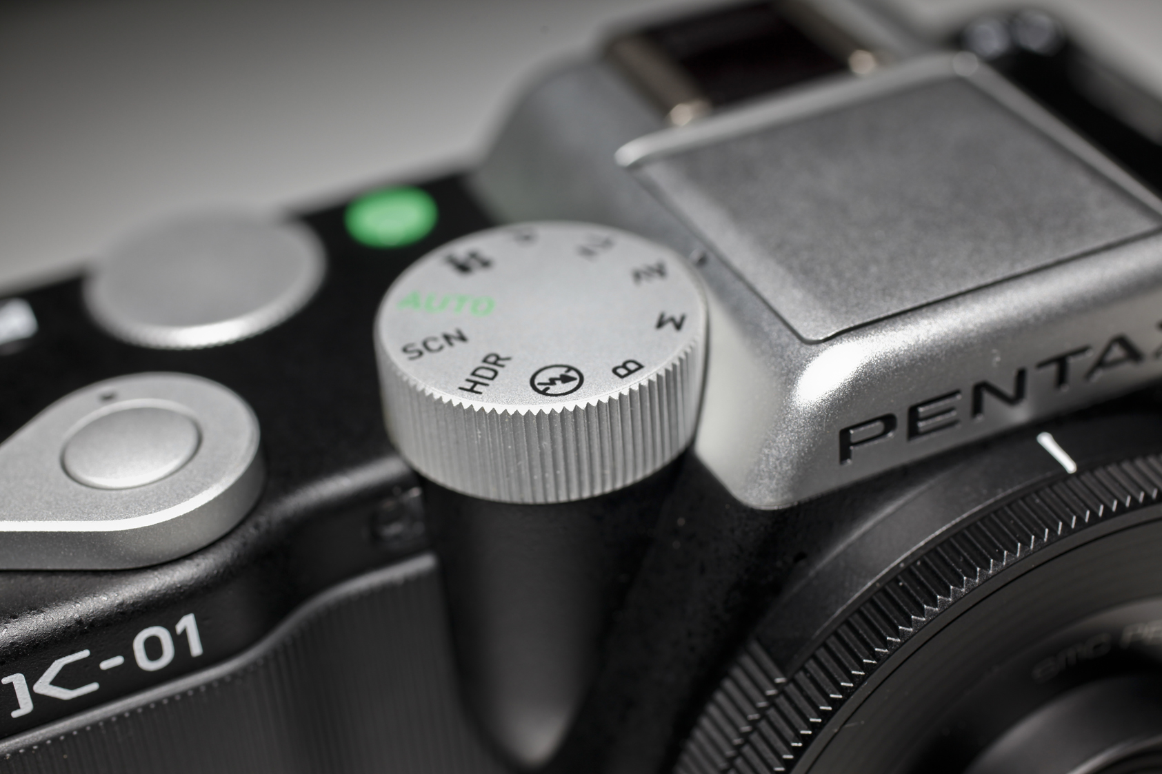 Pentax k-01