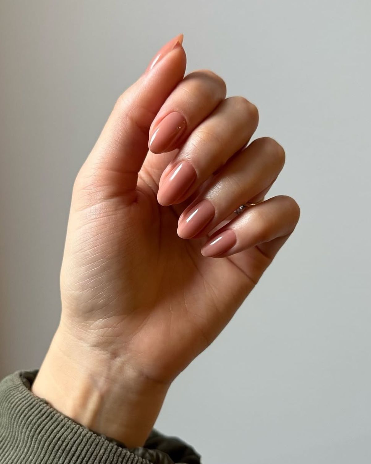 @saruhnails Best Neutral Nail Designs