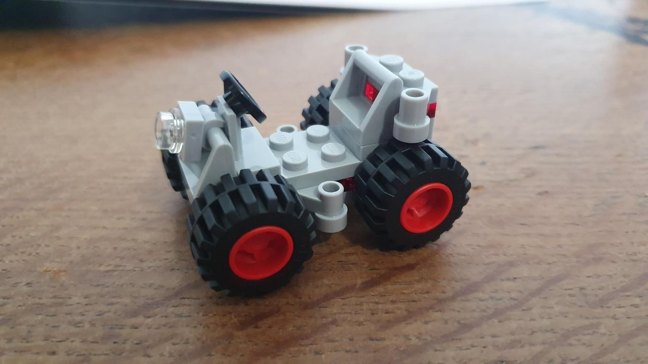 Lego Icons Galaxy Explorer 10497 rover