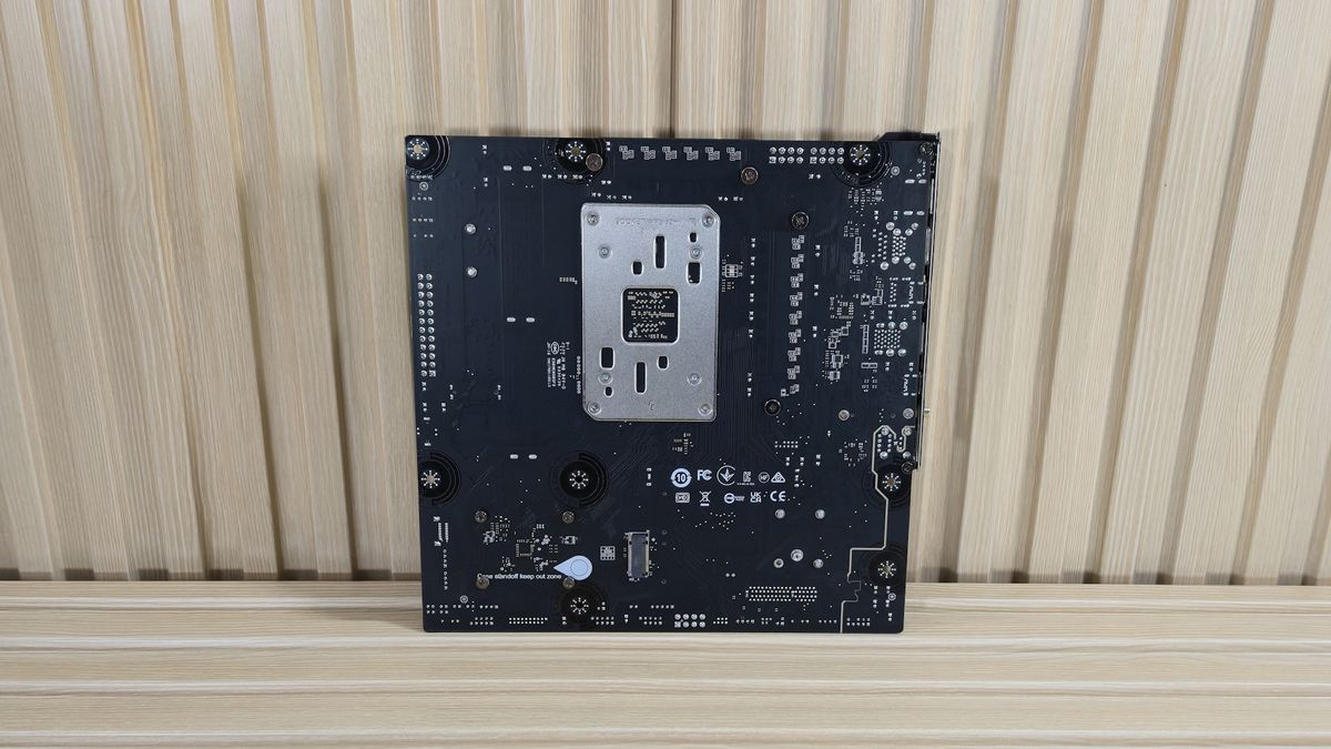 MSI B850 MPower - pictures