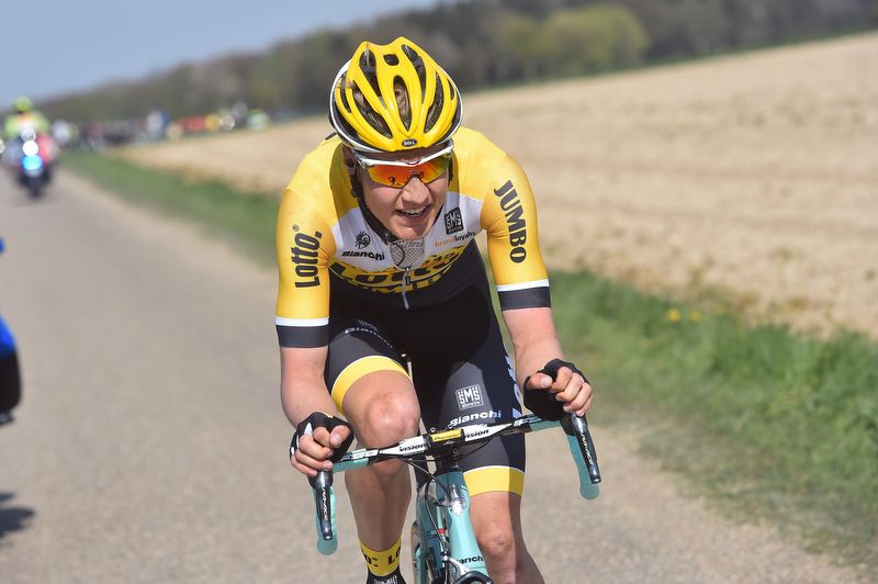 Wilco Kelderman (Lotto Jumbo) on the attack