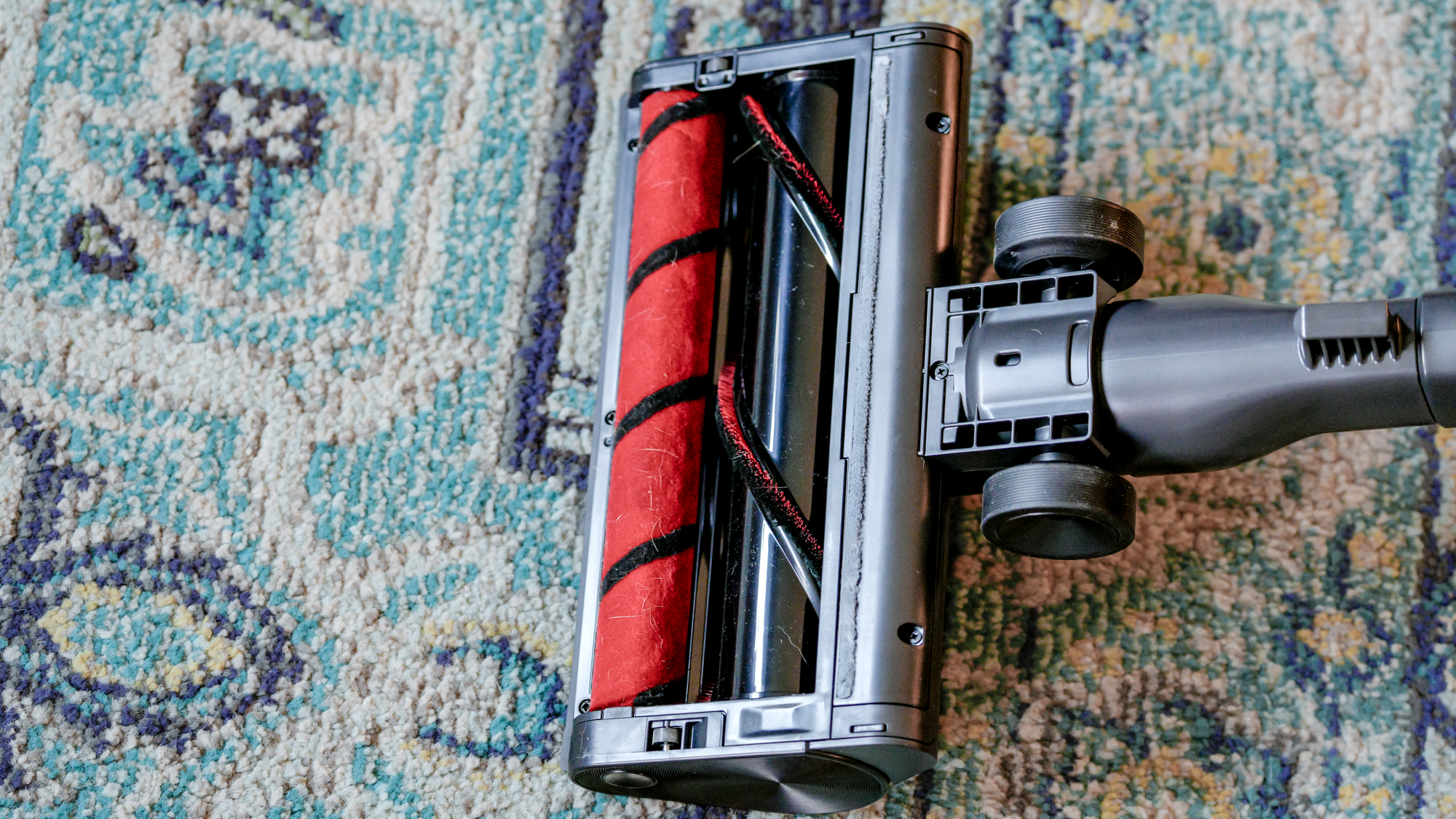 LG CordZero Q3 Cordless Stick Vacuum bottom of brush head