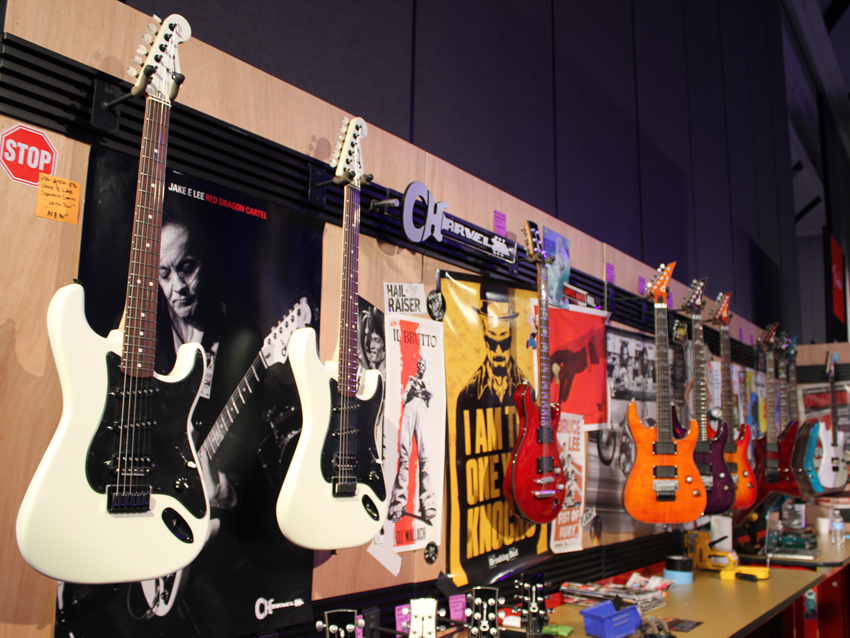 Charvel stand in pictures