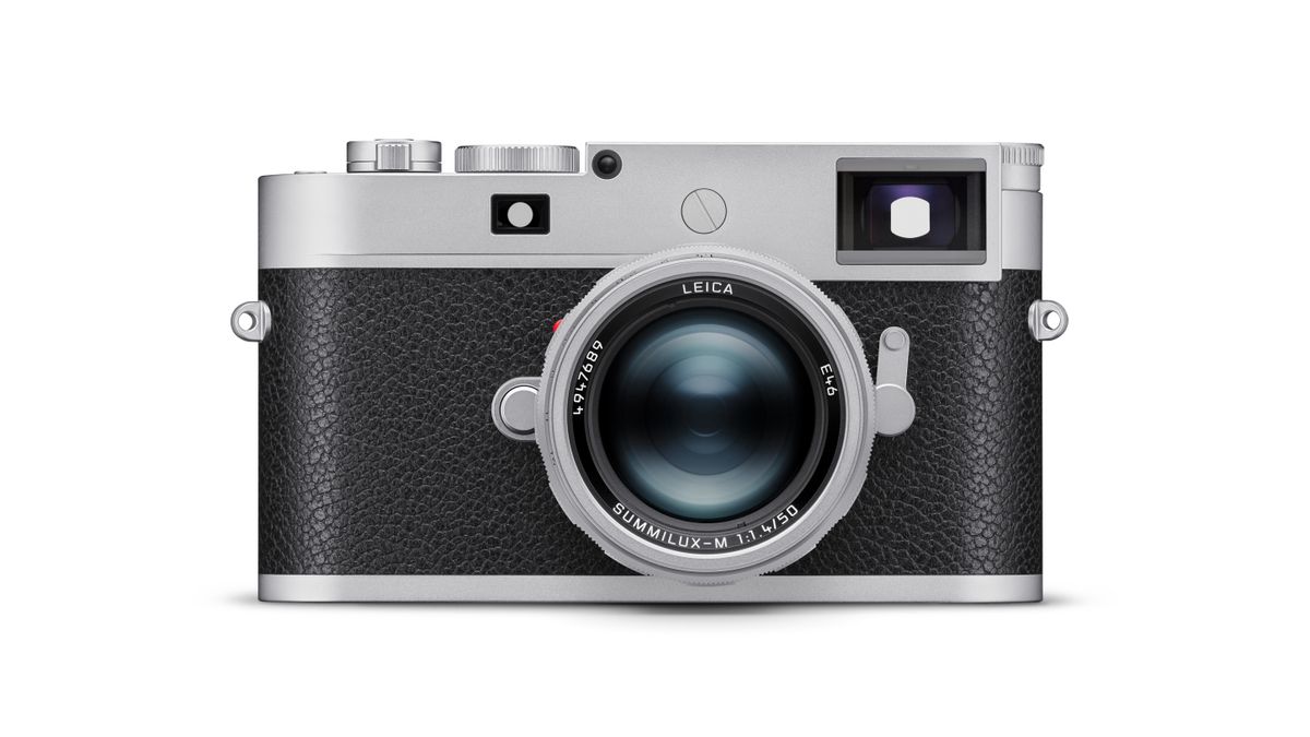 Leica Summilux-M 50mm f/1.4 Classic shot against a white backdrop